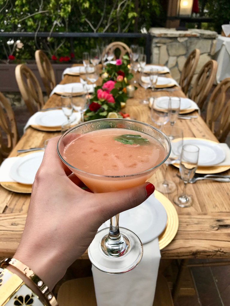 rivieramagoc's tweet photo. #EditorPickOfTheWeek // "Cheers to the new @SCGDanaPt spring/summer menu and its gorgeous options for hosting your rehearsal dinner or wedding on the newly revamped patio" - Allison Mitchell // @allis0nmitchell
#danapoint #orangecounty #orangecountyeats #modernluxury https://t.co/75F9qdoyuB