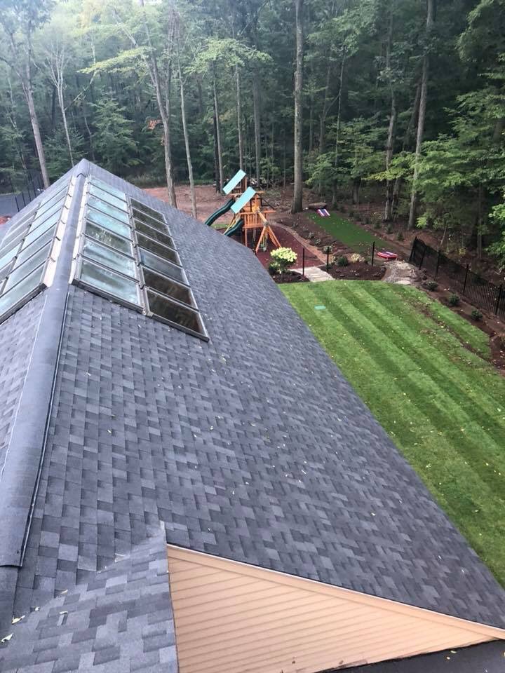 inc_eduardo's tweet photo. Attention to detail. That's what we pride ourselves on! Show some TLC to your roof. Give us a call today for your free estimate! Being proactive with roofing replacement &amp; repairs pays off well especially when winter hits! #RoofingDoneRight #HomeImprovement  #roof https://t.co/EHuOSEPhew