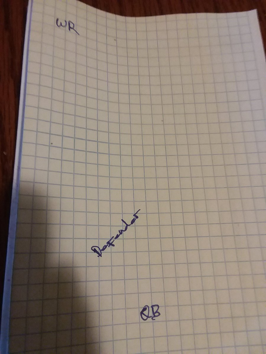 DavidScotKirk's tweet photo. @Moonlightswami Madden does not respect, nor does it respect, a 3D environment. It's as if we're playing on a piece of paper. This picture shows a pass that cannot be made in YOUR product, because there's no sense of depth, width, distance, etc.
#2DPhysics https://t.co/cRFE4j74DB
