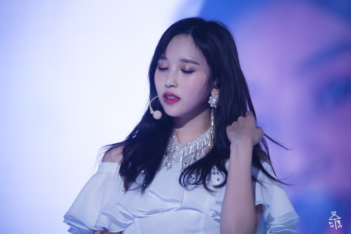minapics's tweet photo. 190526
© lovely mina https://t.co/c1gNXvvsIH