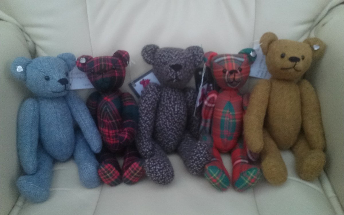 slackstitches's tweet photo. These bears are heading to The Gift Alley in Turriff tomorrow. New venture for us. Shona was a custom order customer a few years back. Since then she started a gift shop and is now expanding. Another opportunity comes our way. May need to learn Doric though 😁 https://t.co/N1PcfKm5kg