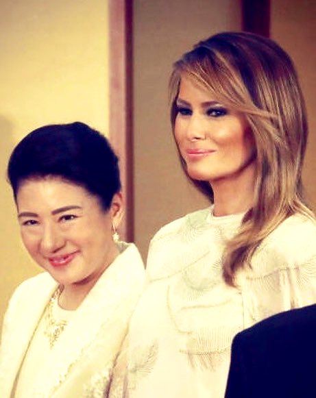 FLOTUS45's tweet image. Thank you Emperor Naruhito and Empress Masako for hosting us in the Imperial Palace. We enjoyed meeting so many wonderful people!
