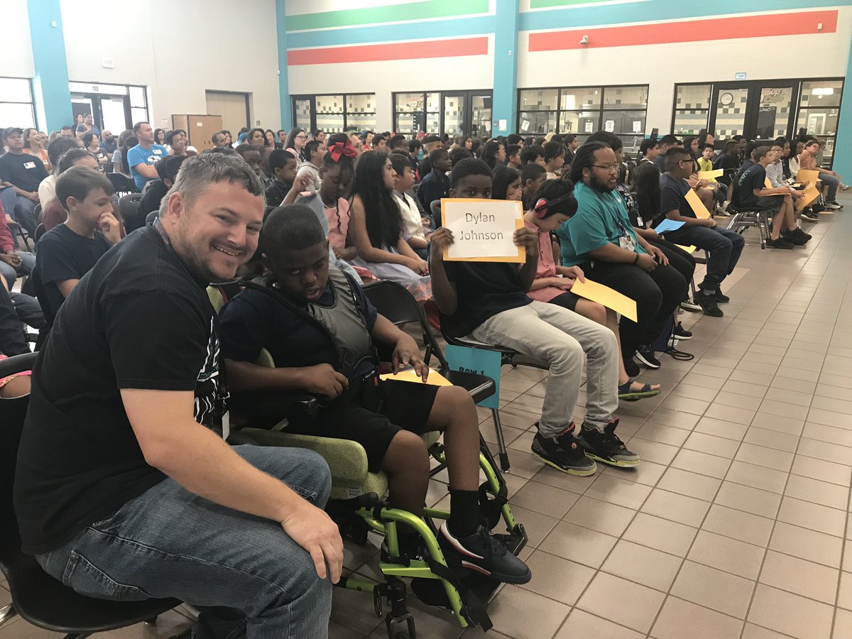 Mrs. Kincade tweet media