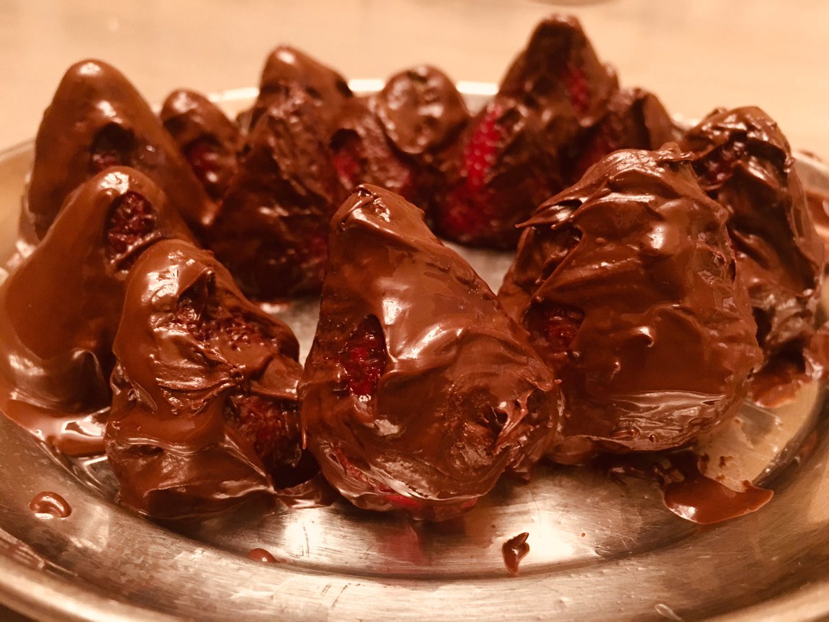 Strawberries + chocolate+ a pair of messy little hands =   #foodies  #glutenfree