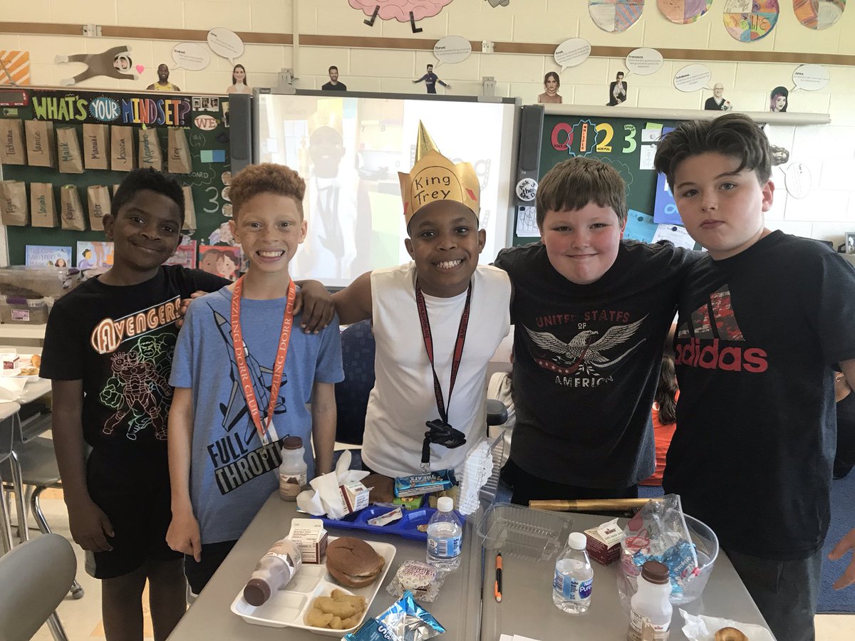 King Trey reigned over Wilbur today in what was a busy 7 hours of royal decrees — everything from declared extra recess to an exclusive lunch and summoned visits from his favorite #wilburinspired teachers! Thank you <a href="/bethrhowell/">Beth Howell</a> for such a special day!!