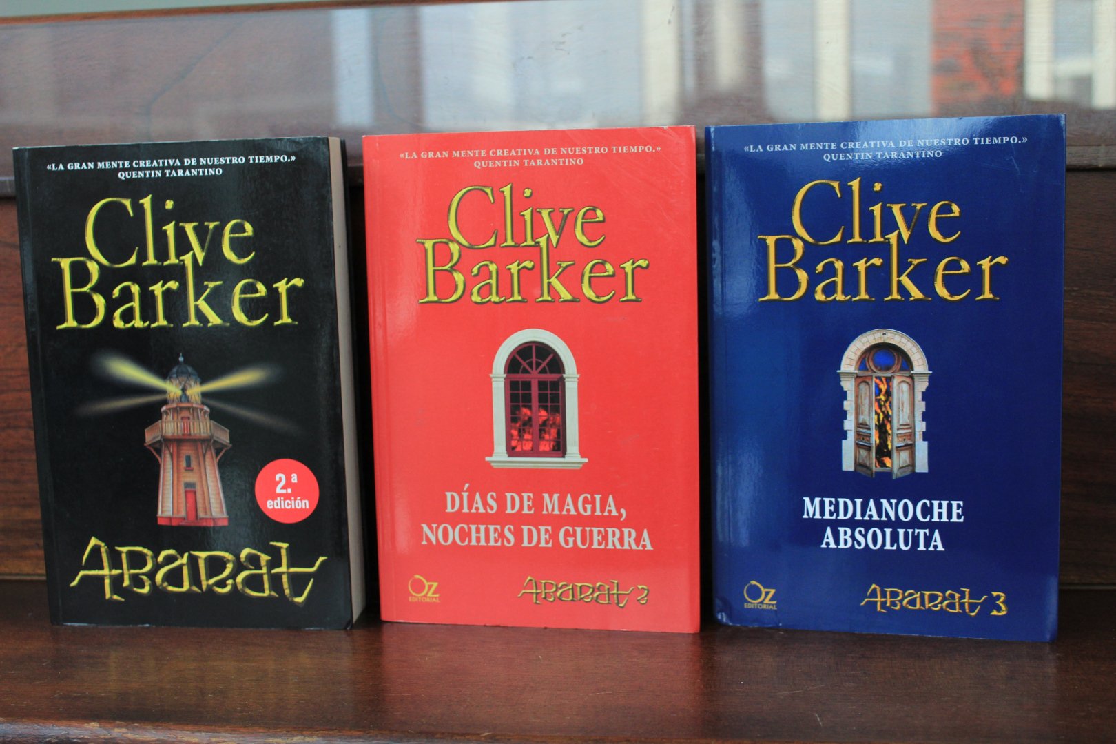 CLIVE MEDIANOCHE ABOSLUTA BARKER CLIVE MEDIANOCHE ABOSLUTA BARKER