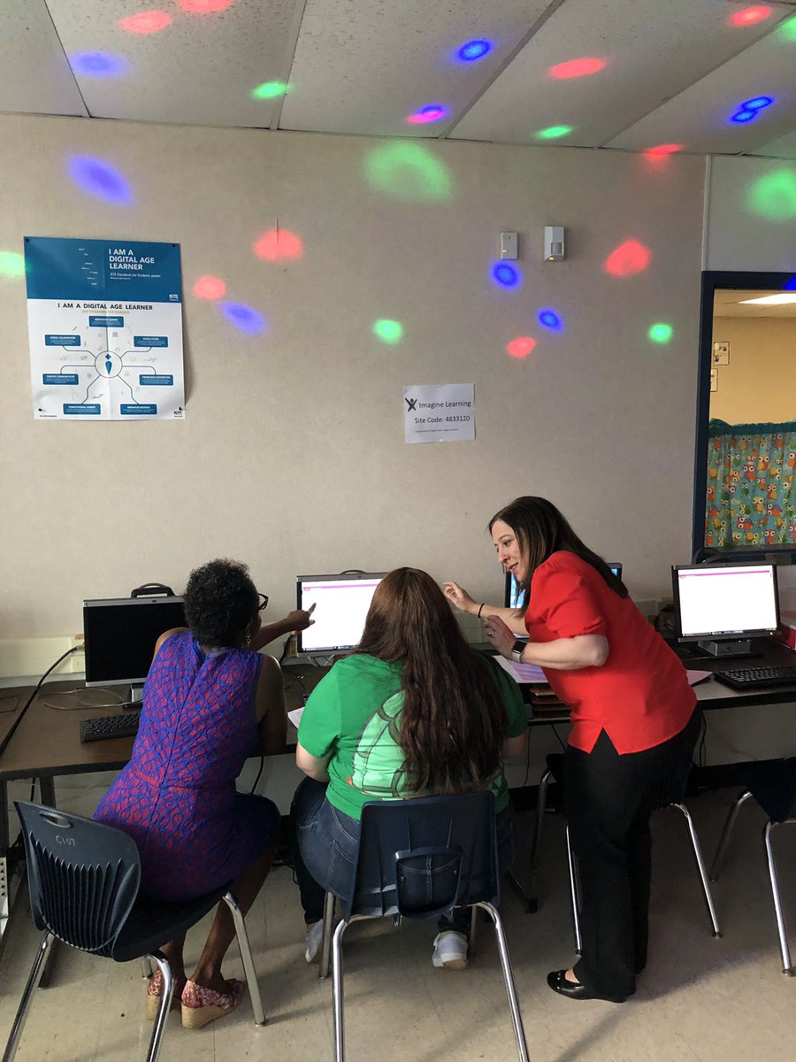 RCarrizales80's tweet image. Don’t let their focus fool you! Our Kinder, 1st &amp;amp; 2nd grade teachers enjoyed our annual RTI Archive Party! See you tomorrow 3rd, 4th &amp;amp; 5th @GabriellaMills @lizguti17 @jess__almaraz @jgarza077 @SillerRosie @NISDCable @HdzMaestro #thisiscable #ThisIsNorthisde