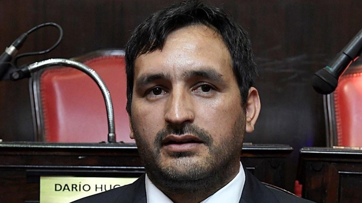 todonoticias's tweet photo. El senador provincial de La Cámpora acusado de abuso sexual no trabaja y cobra 180 mil pesos https://t.co/KkRyGDWKhp https://t.co/6AXKq5Z44K