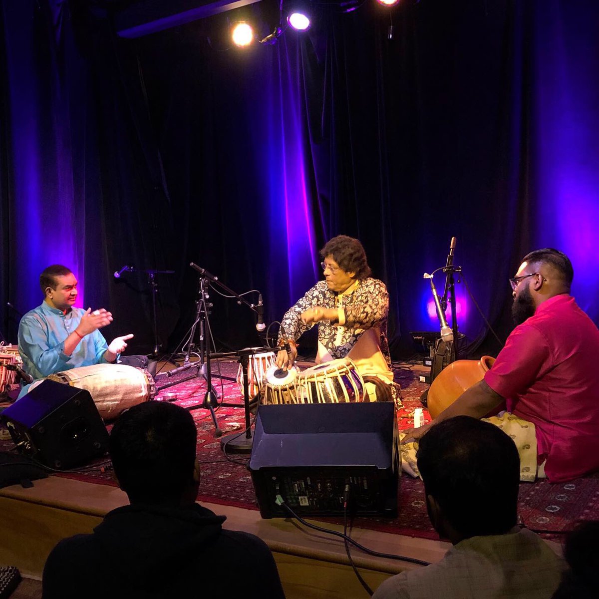 smallworldnotes's tweet image. Looking back! Honored to have had tabla maestro Anindo Chatterjee join us at the #smallworldmusiccentre May 17 for our co-presentation with Riyaz Institute – epic performance including an opening raga by @rnaimpally Shirshendu Mukherjee &amp;amp; @HardeepChana #asianmusicseries