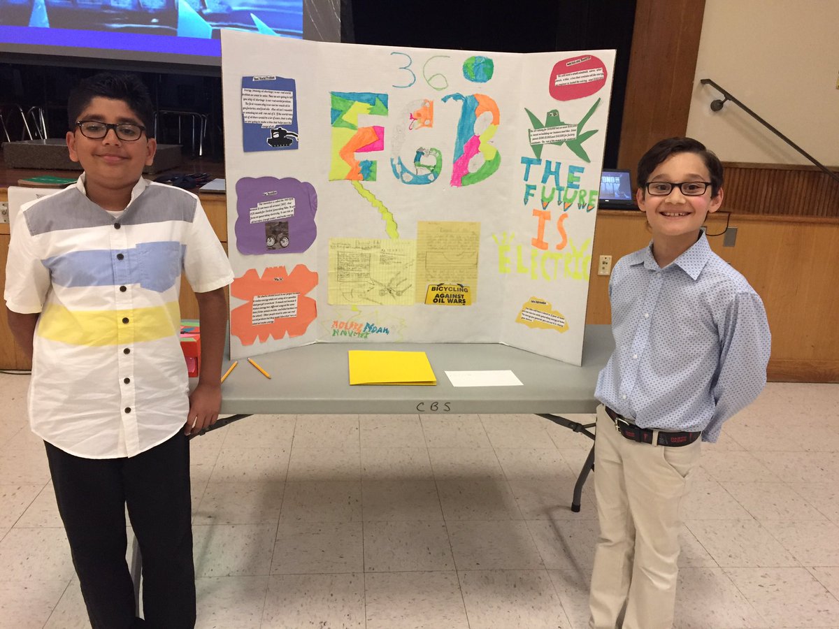 BeyondTheTank20's tweet photo. Thank you students and parents for attending our presentation night! We were so thrilled to receive your investments and feedback on our products 🤓💰 https://t.co/TTJOluAE3n