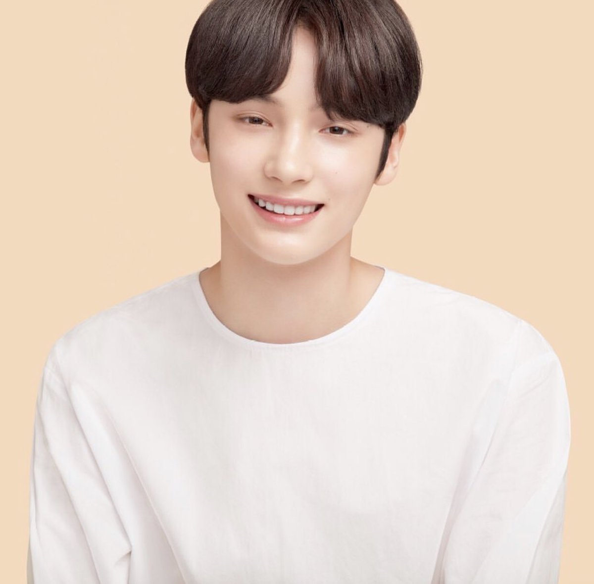 TXTPROFFICIAL's tweet photo. IT’S SKIN X TOMORROW X TOGETHER💫

#TOMORROW_X_TOGETHER #TXT #YEONJUN #BEOMGYU #TAEHYUN #HUENINGKAI #SOOBIN https://t.co/xt9YZFVnnu