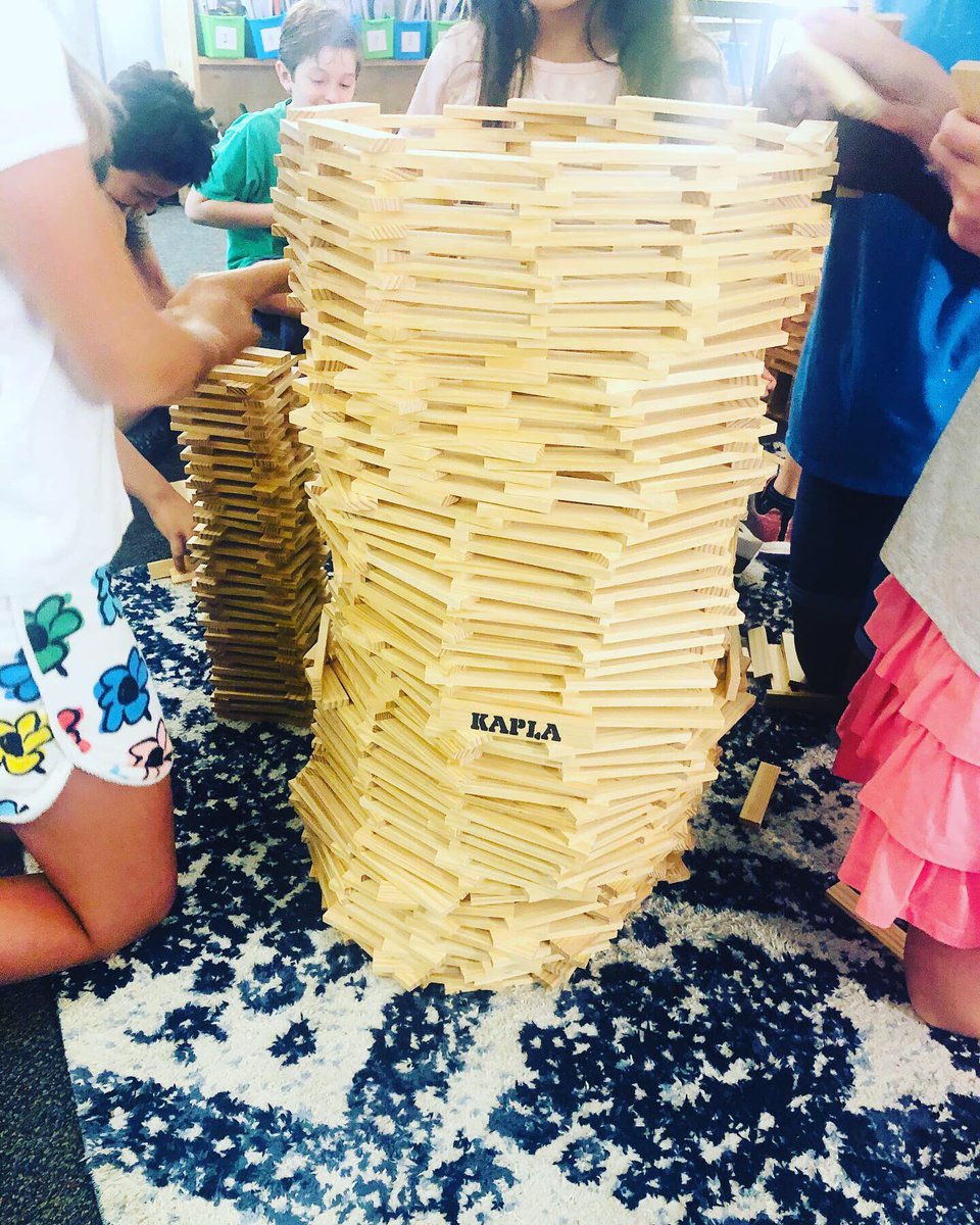mskeefesclass's tweet photo. We are LOVING having these new morning choice activities from our @Makerspaces_com in our classroom! #kaplablocks @PlusPlusUSA @RavenscroftNC https://t.co/XV4uBGSIvg
