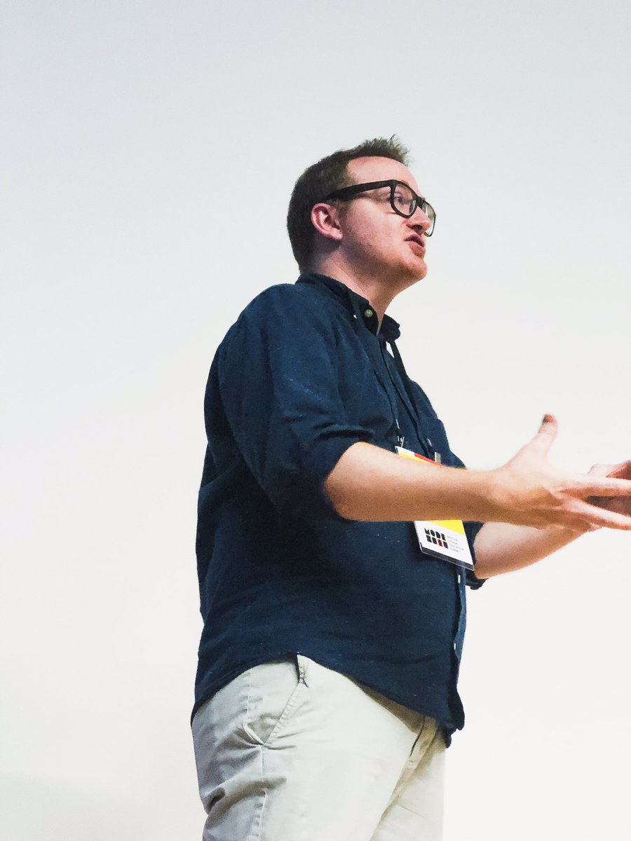 modesummit's tweet image. Amazing talk by @johnnym0tion tonight! Marvel movies, HUD displays, motion designer attributes, and kissing your brain! 🧠😘

Can’t wait for tomorrow!
#modesummit #motion #motiondesign #marvel #hud #perception #cocamassey