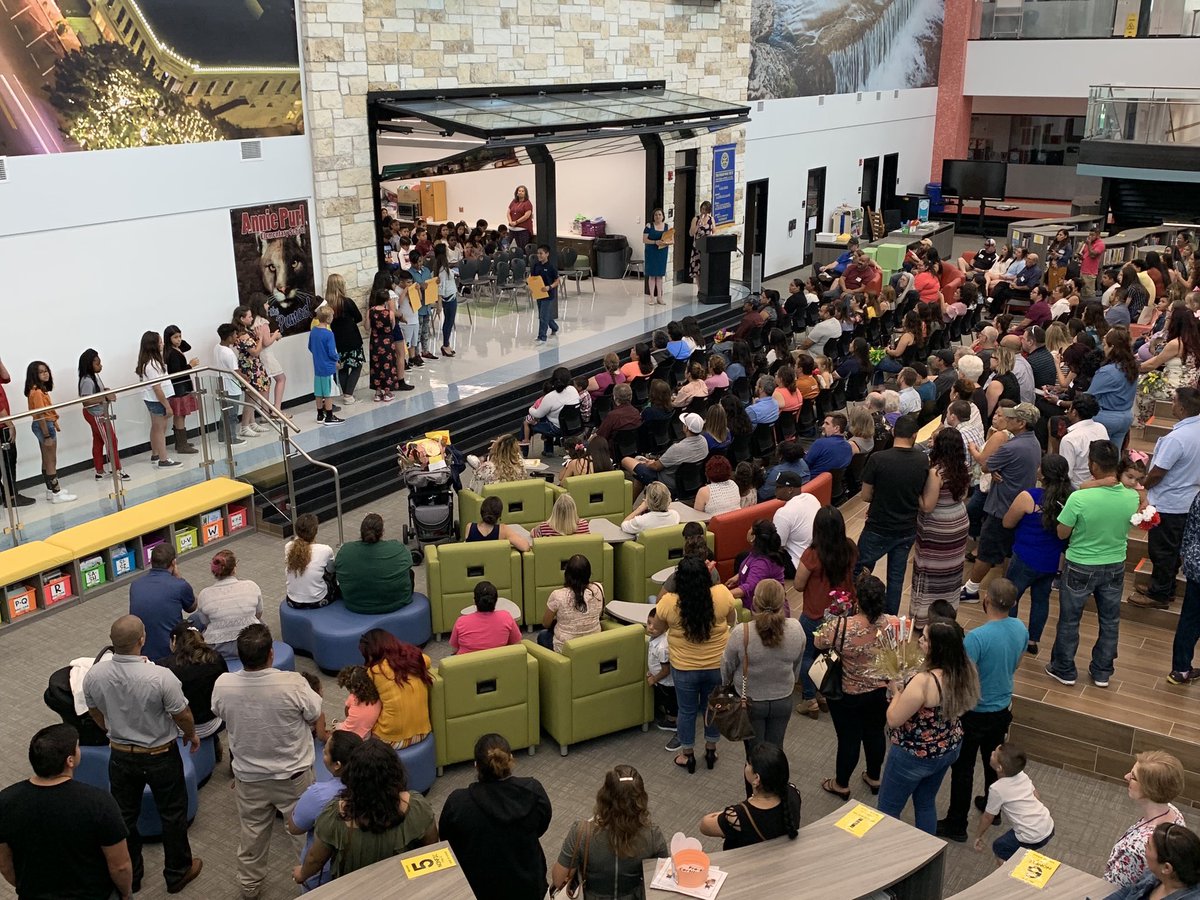 Congratulations to our 5th grade students. Good luck in middle school! <a href="/GeorgetownISD/">Georgetown ISD</a>
