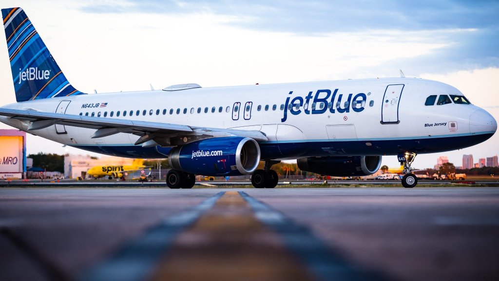 MotionDigest's tweet photo. JetBlue Focuses on Long-Term Emissions Strategy, Climate Risk Management and Innovation https://t.co/2wMJS63FsD https://t.co/z6KKwFPBob