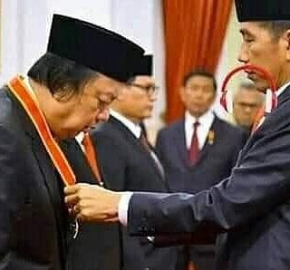 MINI21O4's tweet photo. Jejak digital memang kejam. Pantesan dia bela mati-matian. 
Ternyata oh ternyata... 
Manusia pesanan!! 
➖➖➖➖➖➖➖➖
Fr : @muda_millenial27 https://t.co/lRvB71YfnC