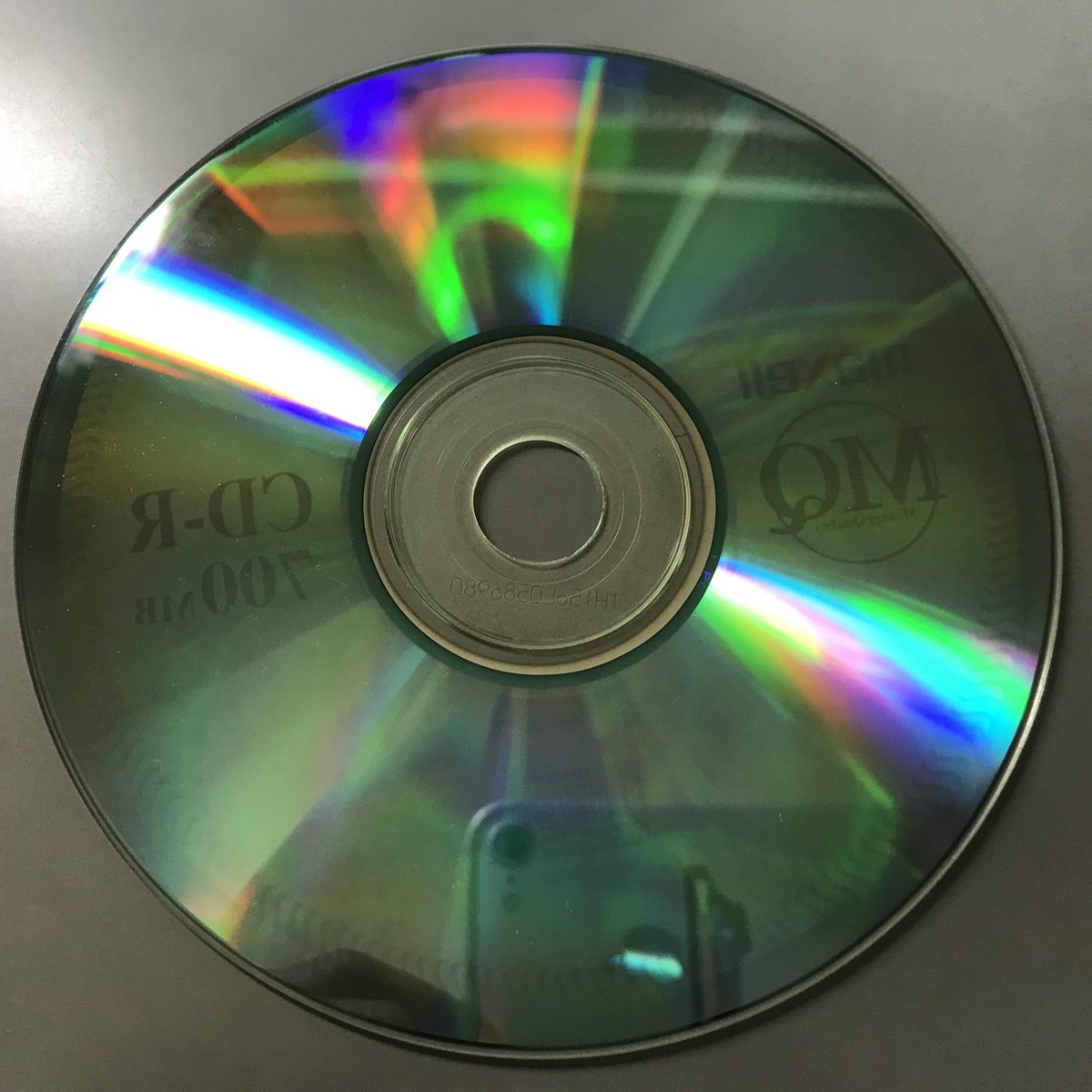パッと見全然見た目変わらないんだけど Cd Rのデータが年経たずに中身が壊滅してしまっていた Togetter パッと見全然見た目変わらないんだけど Cd Rのデータが年経たずに中身が壊滅してしまっていた Togetter