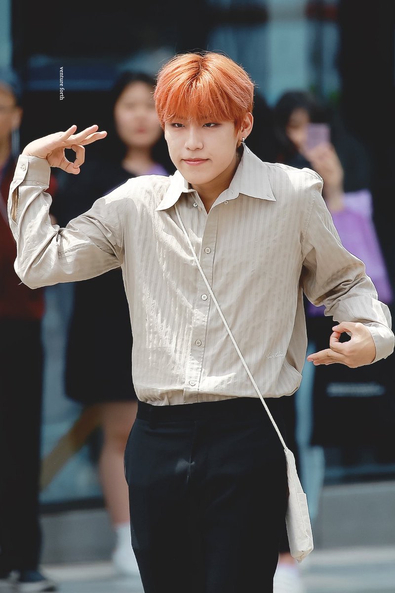 ` แม่น้องอูจิน ● ㅅ ● ↺ tweet media