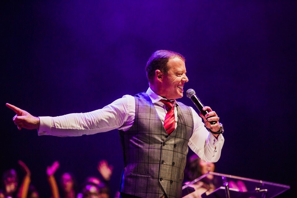 glennschroder's tweet photo. Congrats to Ps @Aidan_Jeffery on hosting a phenomenal Harvest Event with our Visionary Ps @AtBoshoff who shared an amazing message:
#TheLast5Minutes
Over 5000 in attendance with 1500+ salvations
#ItsAllAboutSouls
#ForHisGlory https://t.co/asX5Sirh7M