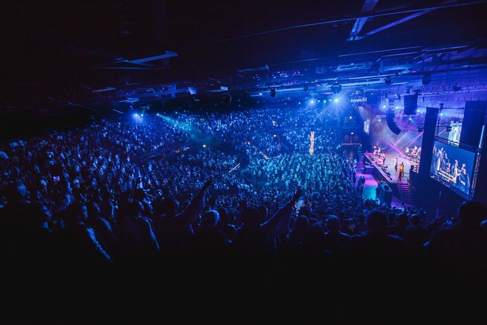 glennschroder's tweet photo. Congrats to Ps @Aidan_Jeffery on hosting a phenomenal Harvest Event with our Visionary Ps @AtBoshoff who shared an amazing message:
#TheLast5Minutes
Over 5000 in attendance with 1500+ salvations
#ItsAllAboutSouls
#ForHisGlory https://t.co/asX5Sirh7M