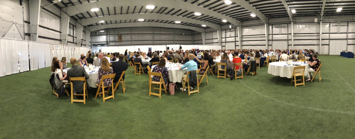 LV_Chamber's tweet image. Congrats to the top 5% of seniors from all the Lebanon County schools! We were honored to celebrate you during our annual Excellence in Education banquet tonight. Best of luck in your future!