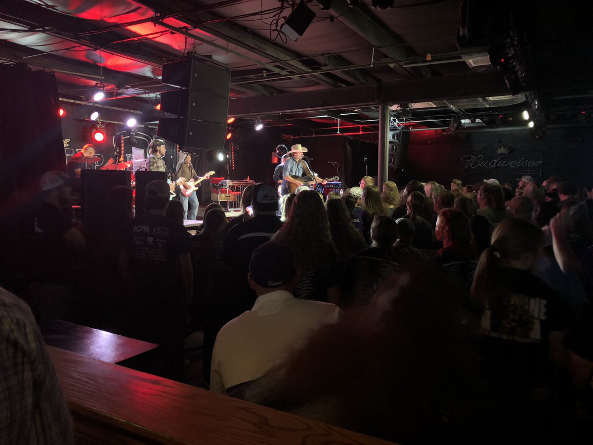 FfaVictoria's tweet image. Randall King Concert #Kansas #ffa #kansasffa #randallking #victoriaffa