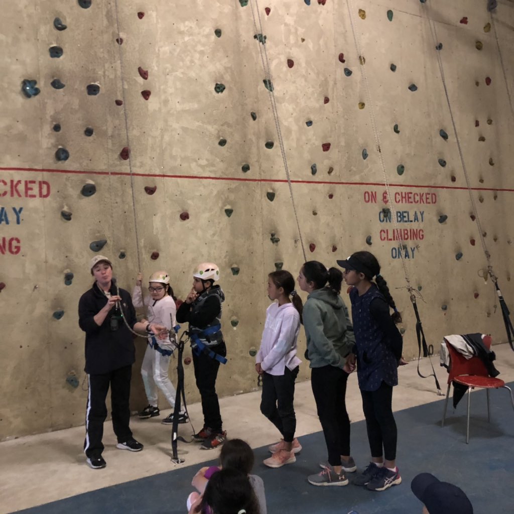 merrylandseast's tweet photo. Lots of teamwork with indoor rock climbing.
#stage3Camp https://t.co/nBdXf7fmGM