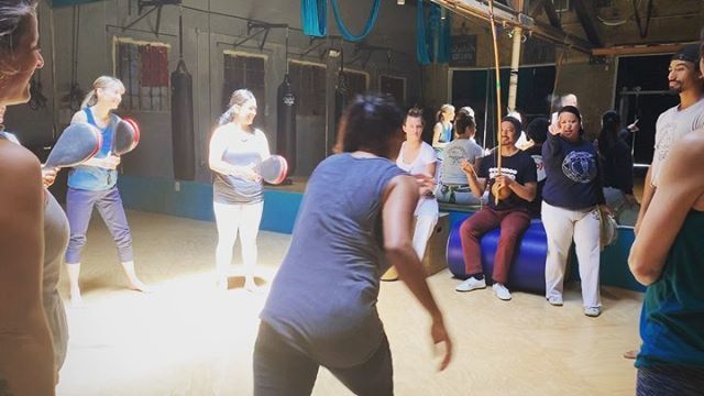 capopodcast's tweet photo. Lol forgot to post a selfie for attendance purposes so I did one better and used the cheesiest app to make a highlight video of today’s class. Extremely honored to sub this class. Thanks to my superfriends for the live bateria. Thank you @pavaozinha for trusting me with your… https://t.co/IvVOeuJATX