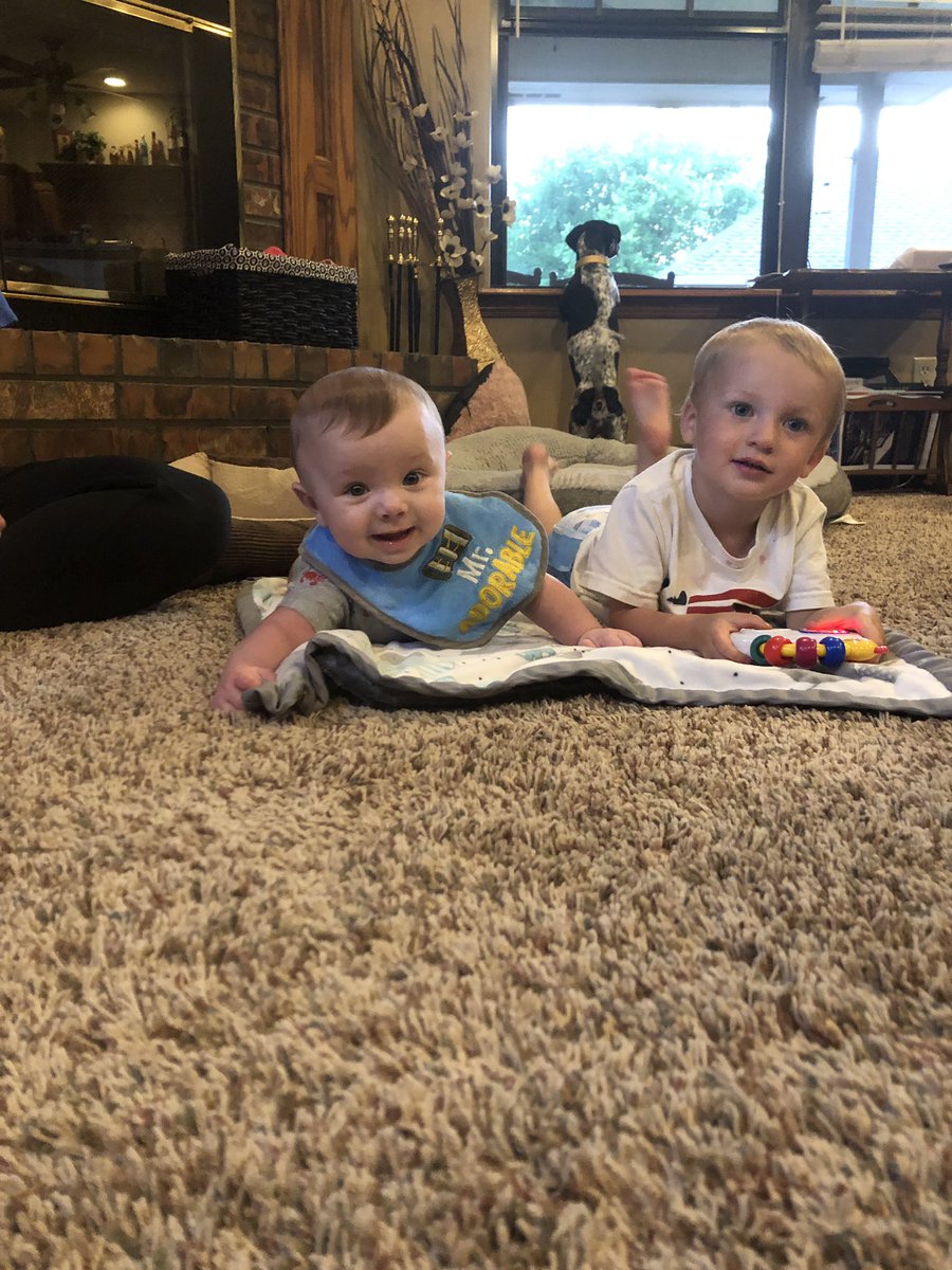 Shouse_2016's tweet photo. Dang my boys are so cute💙 https://t.co/SBeEM9S7lL