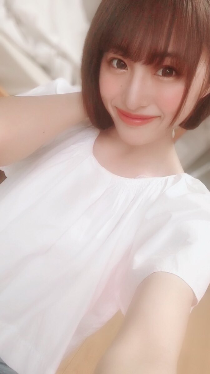 matsuo100ka's tweet photo. こんちくわ。
ショート詐欺ってやつ。
#ルルネージュ
#松尾百華
RTしてくれた方
新しくフォローしてくれた方
▷▶︎#リプしまつお https://t.co/9idGNFImxQ