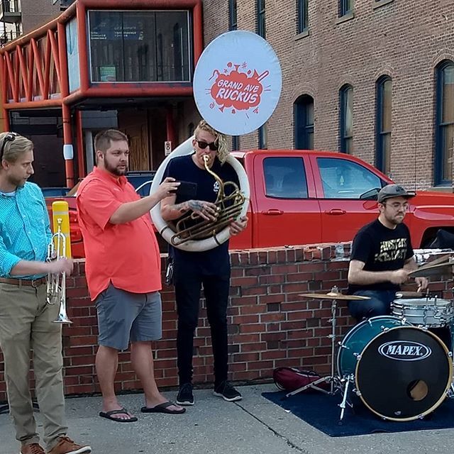 GrandAveRuckus's tweet photo. Dude! We had a blast out on Court tonight! Even had a guest tubist: Jeff from @dayshell was playing around the corner, and they all came to listen. https://t.co/v4kBAVU6K3 https://t.co/n7EkEIhfFB