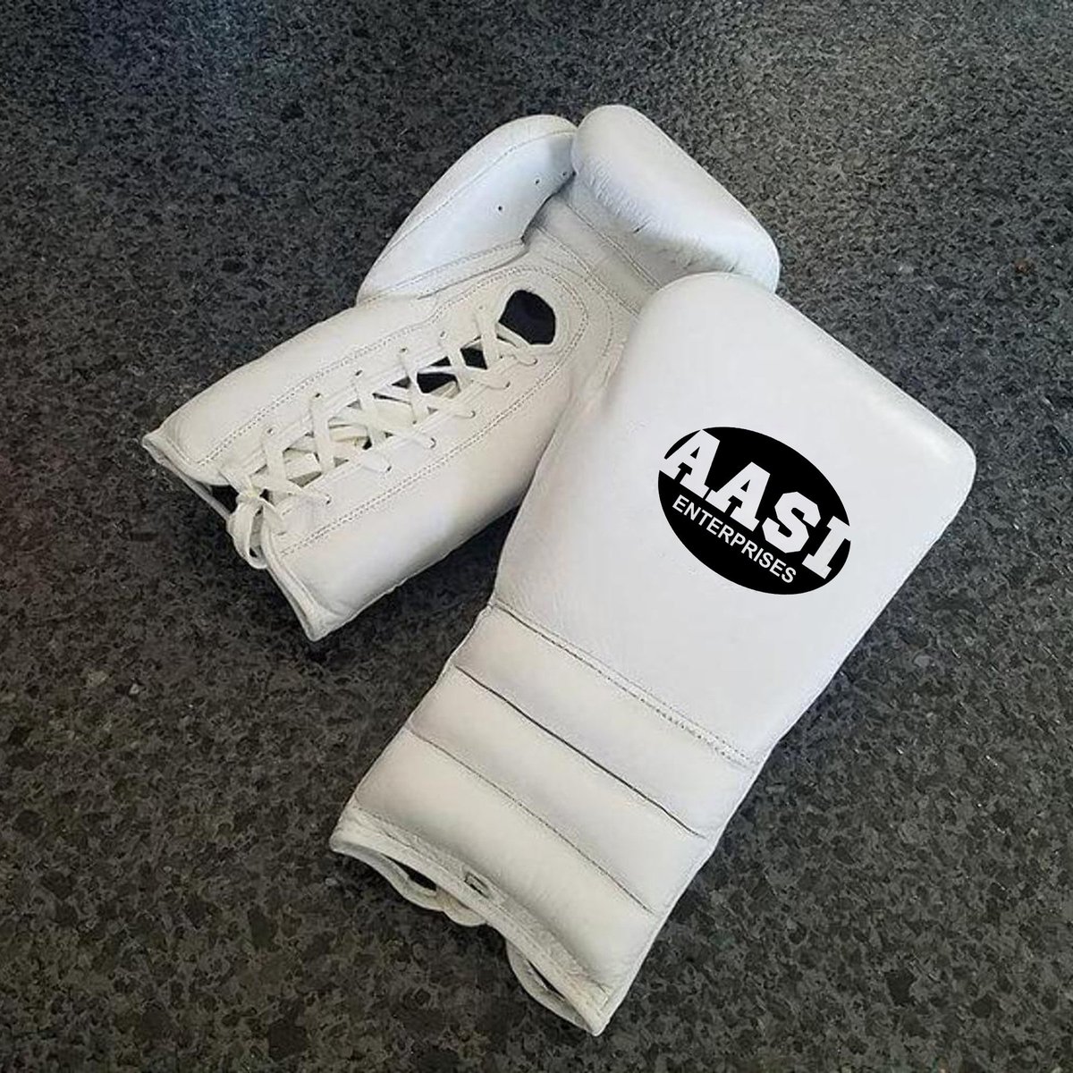 AASIENTERPRISES's tweet photo. Full white boxing gloves https://t.co/IDiHuaPSUk