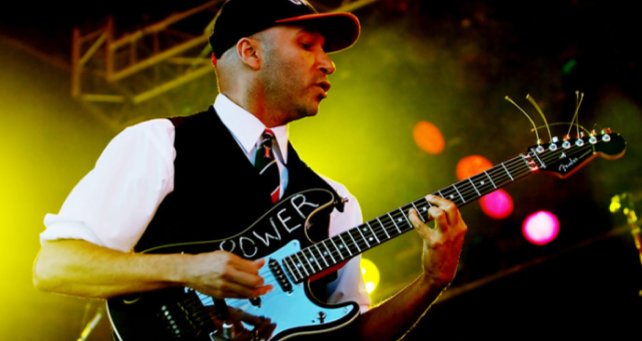 Happy Birthday to a great guitarist Tom Morello. 