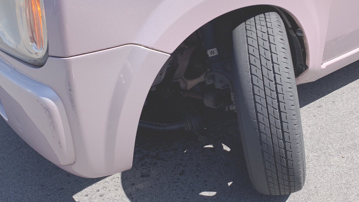 たけたけ クソ下手しょぼギター 拡散希望 嫁が車の買い替えでネクステージに代車を借りたのですが 4日乗っただけで左前輪が折れました 走行中にコンビニに寄ろうしただけで 何かにぶつかったり踏んだりしたわけではないです 対応もずさん過ぎて話に