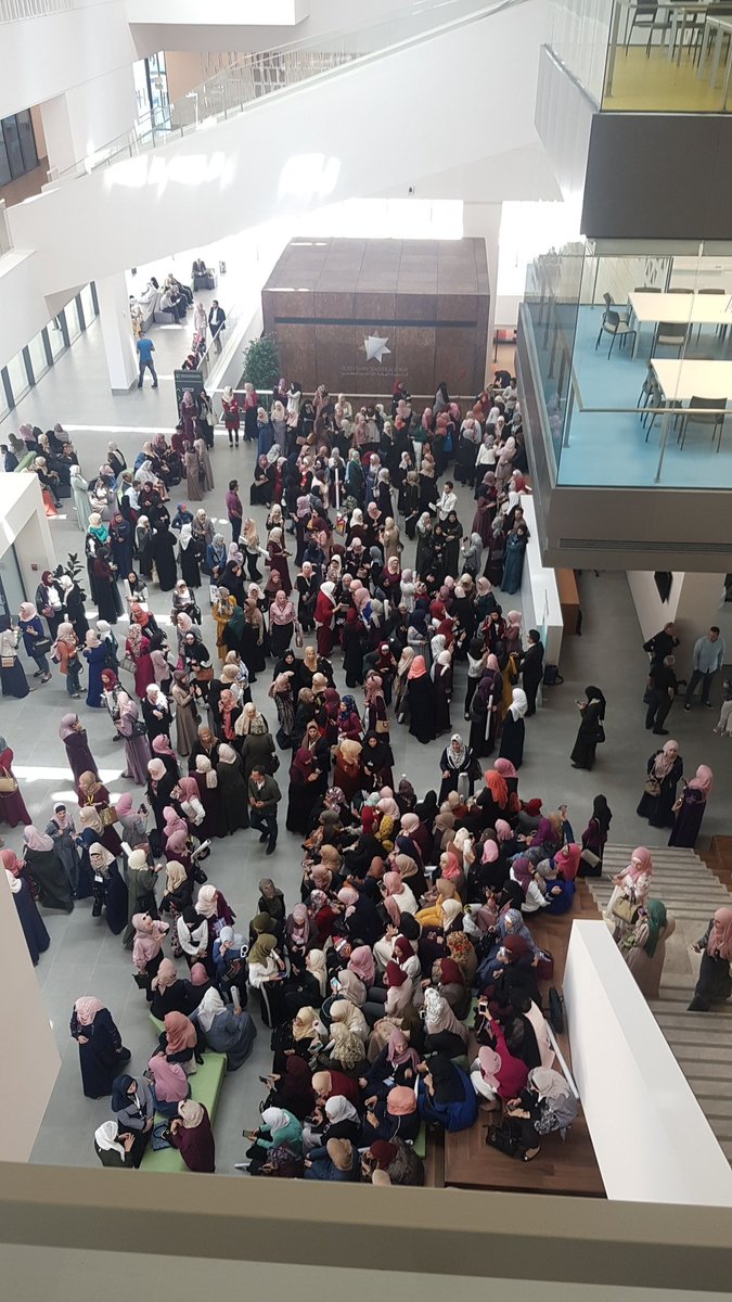 O Xrhsths Queen Rania Teacher Academy Sto Twitter في يومهم الأخير في أكاديمية الملكة رانيا لتدريب المعلمين نتمنى لطلبة الدفعة الثالثة من الدبلوم المهني لإعداد وتأهيل المعلمين قبل الخدمة كل التوفيق والنجاح