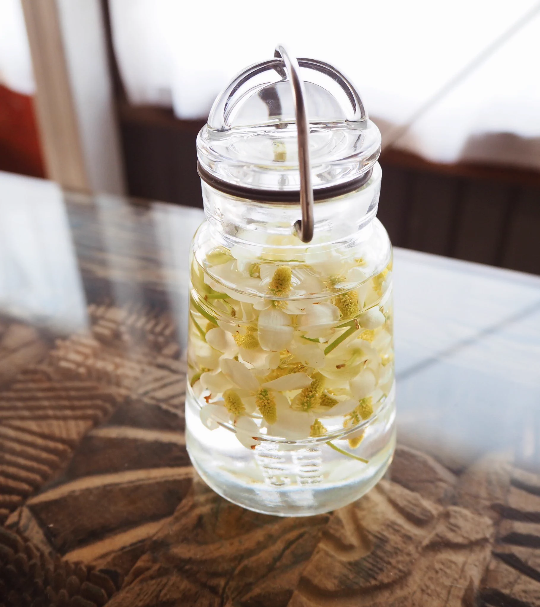 虫刺されに効果はテキメン！！どくだみの花・焼酎漬け