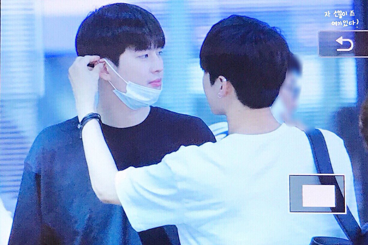 [🎁preview] 190530 인천 출국 #업텐션 #선율 #선예인 #UP10TION #SUNYOUL <a href="/UP10TION/">업텐션(UP10TION)</a> 조심히 잘 다녀 와~✈️❤️