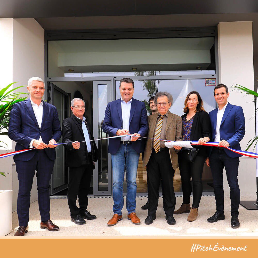 DallietStephane's tweet photo. PITCH PROMOTION a inauguré la résidence Cantos, en présence de Laurent JAOUL, Maire de Saint-Brès; Max LEVITA, Président de la SERM et Christophe PEREZ, Directeur Général de la SERM.
Une résidence de 40 logements, dans le nouveau quartier Cantaussel à Saint-Brès. https://t.co/PviupapJ2K
