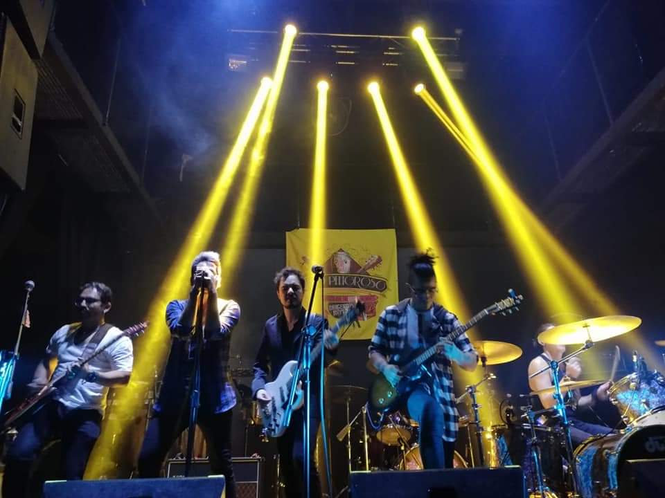 OttoReneCaceres's tweet photo. #Drivol Gracias al @ForoIndierocks por la invitación y el trato brindado a @avanteoficialmx compartiendo escenario junto a una de las bandas más representativas del rock nacional, @ritmopeligroso celebrando sus 40 años de trayectoria!!! #SomosAvante #Avantefans #Ahorasomosmás https://t.co/ETN4Xw2RYs