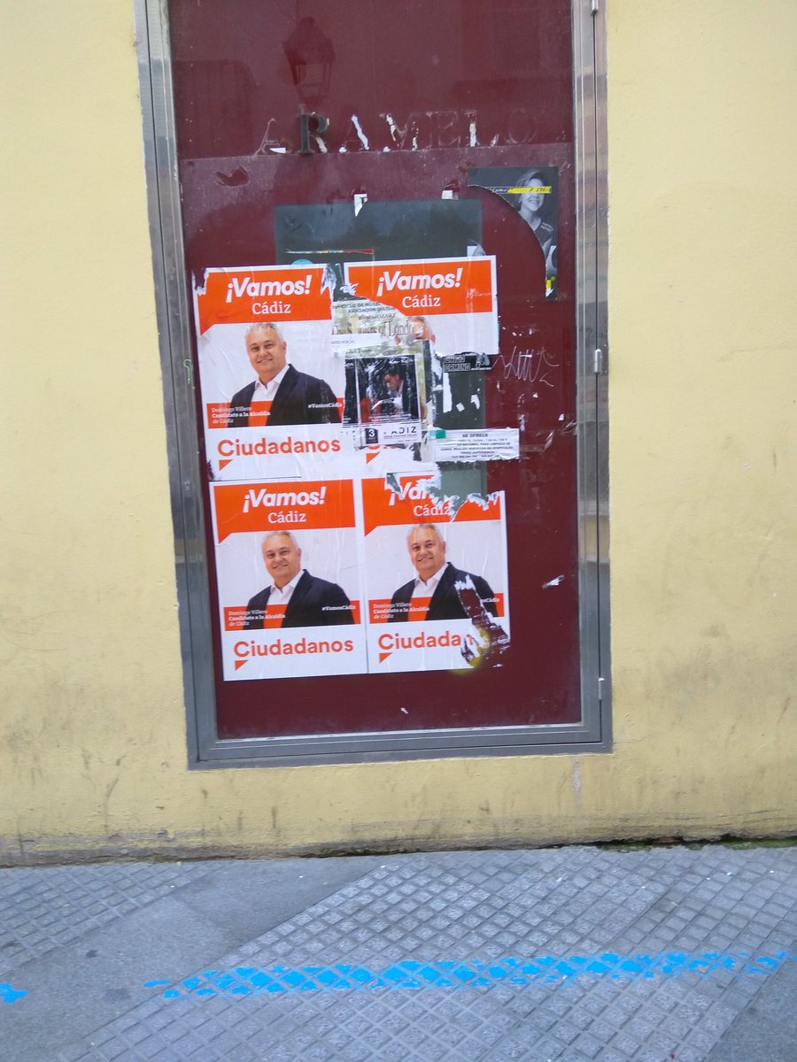 negrodecai1's tweet photo. @KarimChefFRAC @CsCadizCiudad Parece ser que no han terminado,o se les han pasado algunos.🤔🤔🤔 https://t.co/tm9xUS7wnj
