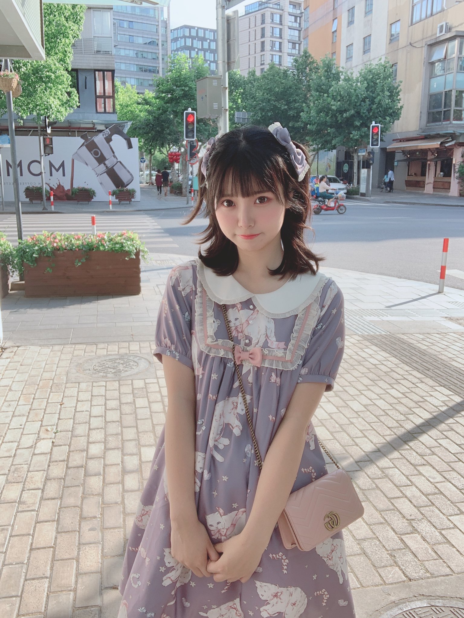 Liyuu こんなに可愛い服を久しぶりに着ました やっぱ恥ずかしい ー T Co 1sczep0zco Twitter
