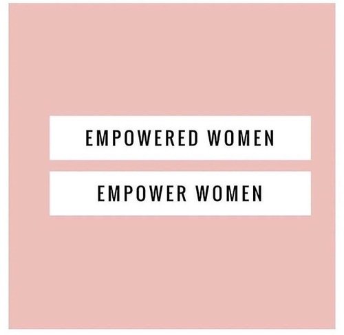 What Every Girl Should Know By Her 30’s? #BloggerBabesRT #bloggingbeesrt #blissbloggers #handmade #bbloggers #FierceBloggers #InfluencerRT #BloggingGals #BloggersTribe #BloggerSparkle #womenempowerment #feminist #london #newblogpost bwithblue.wordpress.com/2019/05/30/wha…