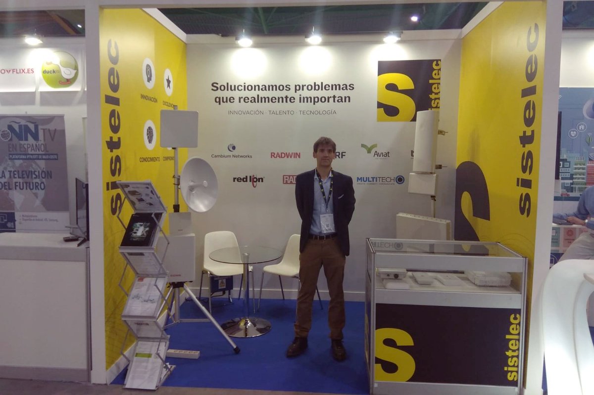 Sistelec's tweet image. ¡Empezamos el día en Málaga! #AOTEC2019. Te esperamos en el stand 51A para presentarte las soluciones que ofrecemos en #Sistelec.
#AOTEC #AOTEC19 #CambiumNetworks #Radwin #Aviat #MultiTech