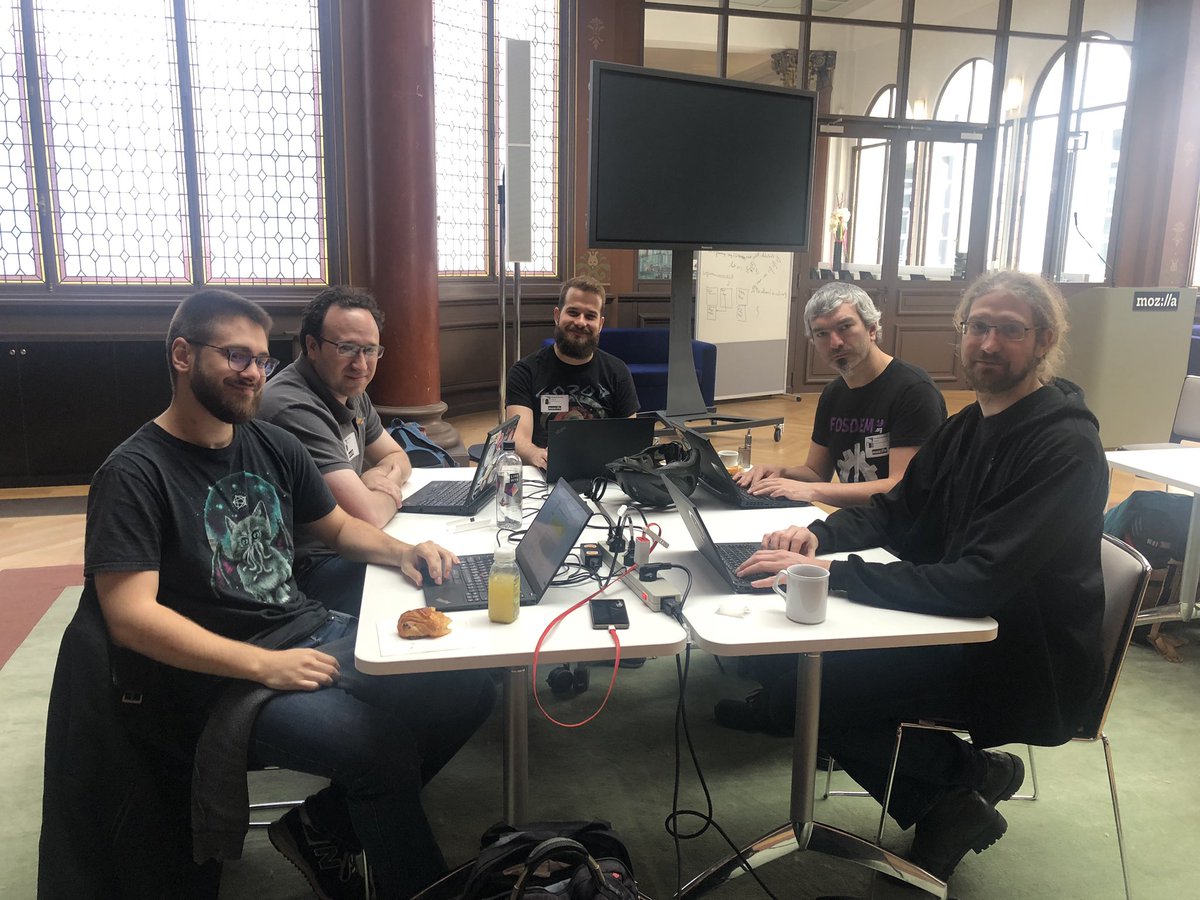 logilab's tweet image. Merci à l’équipe de @mozilla d’avoir parrainé le sprint Mercurial dans leurs locaux au lendemain de la mini-conférence mercurial qui a lieu mardi 28 mai. 

Merci de nous avoir accueillis deux jours de suite !

#hg 
#mercurialparis 
#mercurial