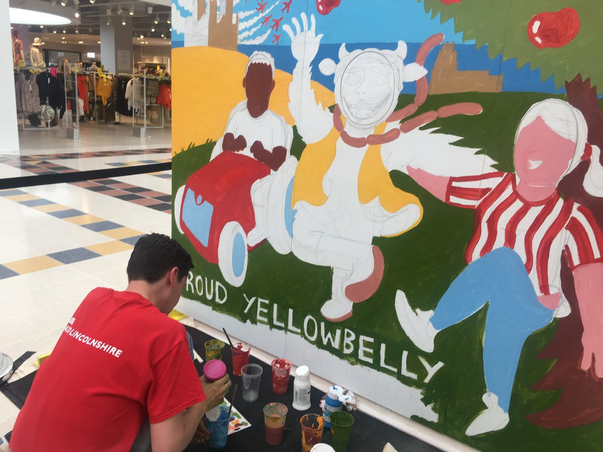 BBCRadioLincs's tweet photo. It’s the final day of our #bigpaint pop down to the @WatersideSC and see how @DomMckenzie1 is getting on; he’s only got until the end of @CarlaGreene84 show at 1600 #proudtobeayellowbelly https://t.co/Q4stYowzcn