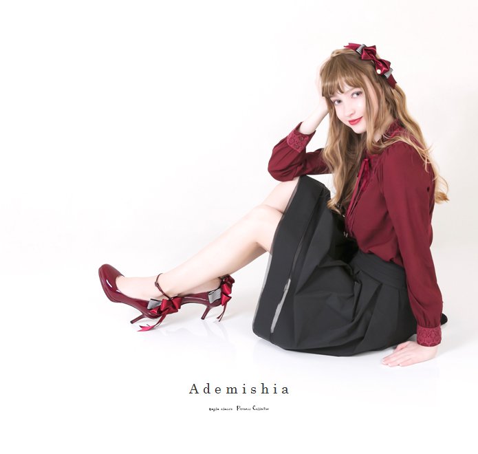 mayla_classic's tweet photo. ■365日プレゼントキャンペーン＜10/30 朝の部＞■

＼フォロー&amp;RTで応募完了／
アーデミーシア
mayla classicのアイテムを1名様にプレゼント🎁

▽応募詳細はこちらから
https://t.co/41nstv7uNF
締切 11/1 24:00

▽過去の当選者様を見る
https://t.co/jZ7L9AEZNk https://t.co/2GuG585k5D