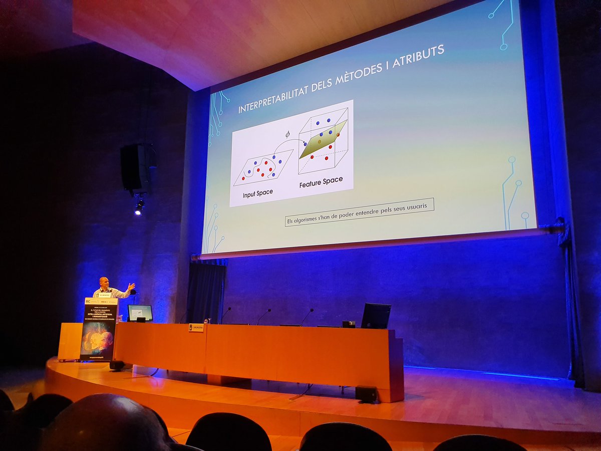 Espectacular ponència de Raul Benítez: ABC de la Intel▪︎ligència Artificial #CongresCatalaRadiologia19