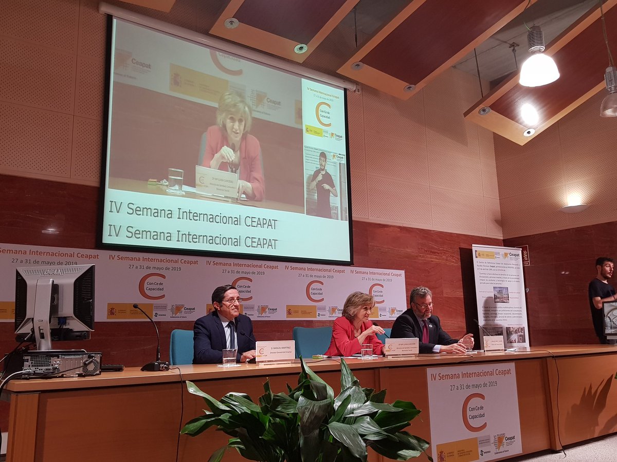 sanidadgob's tweet photo. "Con C de capacidad" es el lema de la IV Semana Internacional @Ceapat que ha inaugurado @luisacarcedo @Imserso  #Ceapat19 https://t.co/t5BV0p1tvL