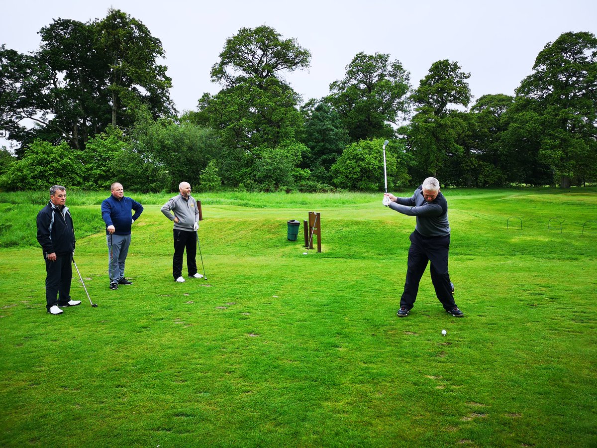 StevenRosie's tweet image. Beat the Pro underway @BuildbaseUK @BuildbaseCarron Golf Day @Glenberviegc