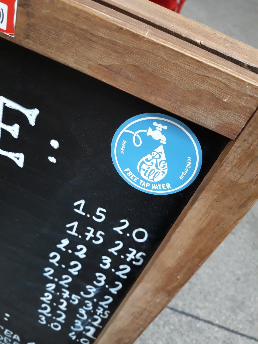 LeedsMarkets's tweet photo. We are proud to be supporting initiatives which are making a difference by reducing plastic waste &amp; helping people recycle.  Refill a water bottle where you see the logo &amp; use our reverse recycle machine for money off at participating traders. Look for the logos Zero Waste Leeds https://t.co/Ut7oXrg0EX